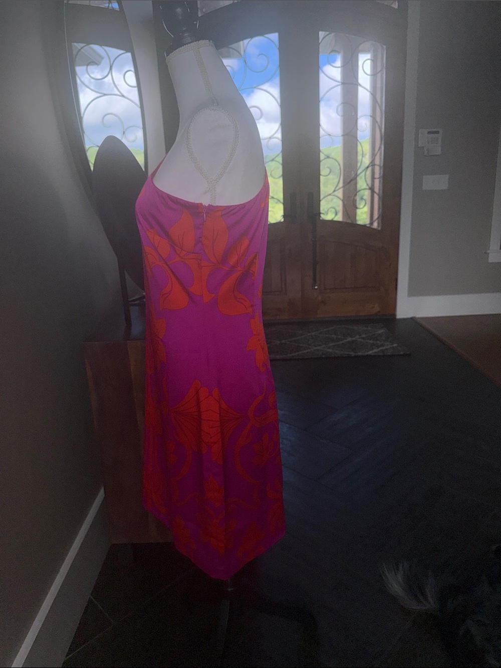 Sugarlips Vallie One-Shoulder Vacation Pink and Orange Floral Satin Shift Dress - Picture 4 of 10